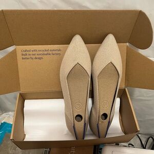 Rothy’s The Point Sz 6.5 Ecru